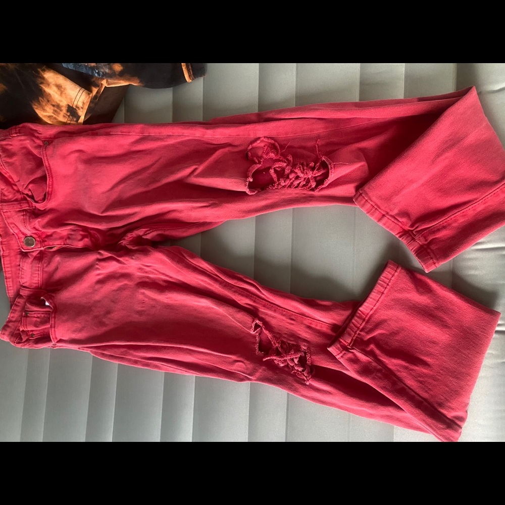 Red distressed skinny jeans men’s